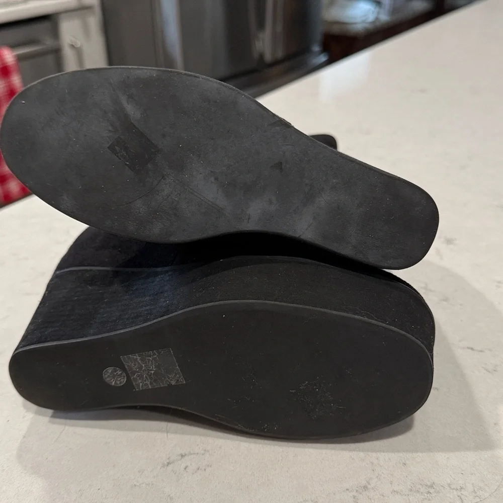 Shelly’s London Roxy Black Wedge Sole Boots Size 7 Jeffrey Campbell/free people